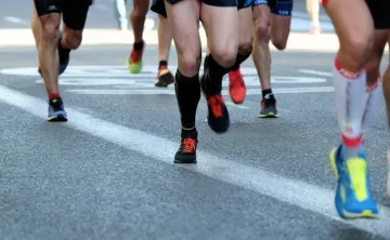 Close up of runners